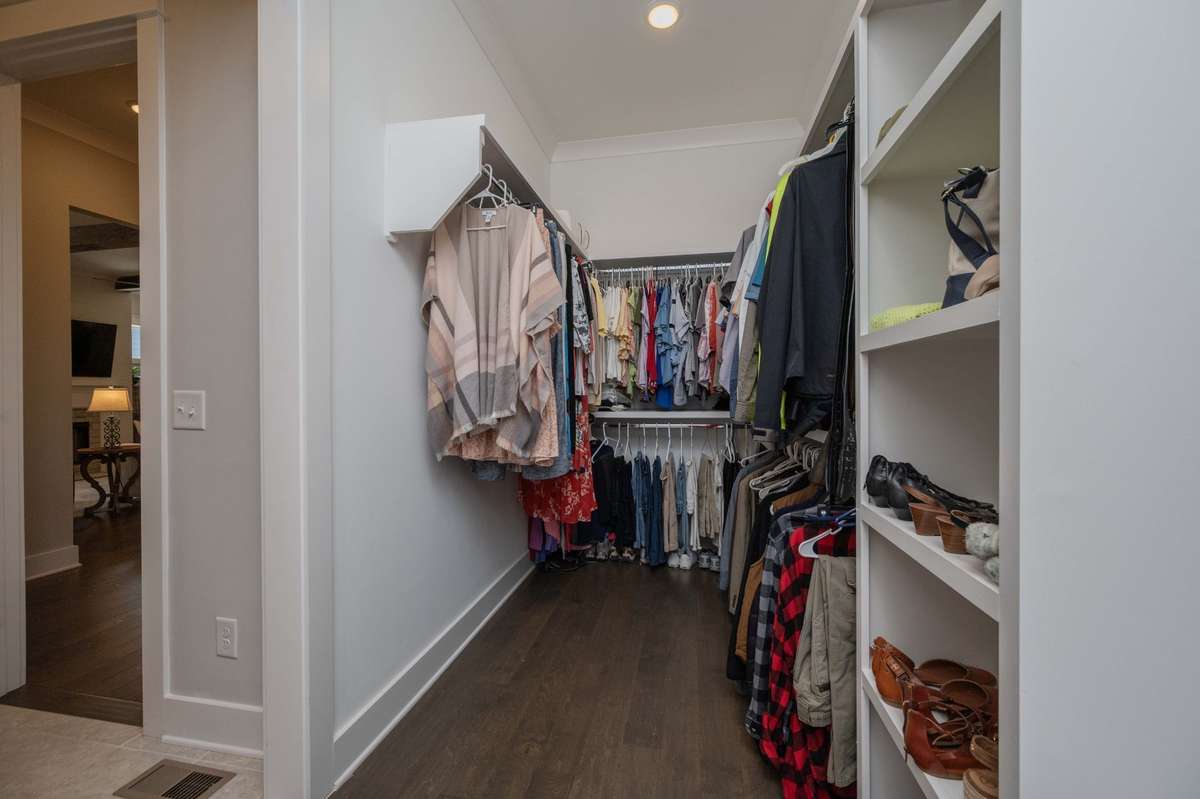 Walk in Closet for Primary