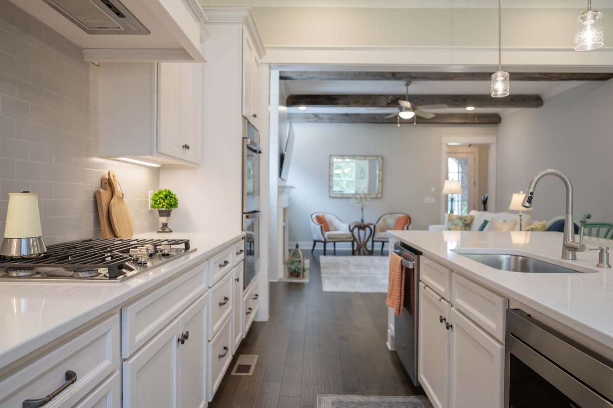 Double Oven/Gas drop in range/Dishwasher