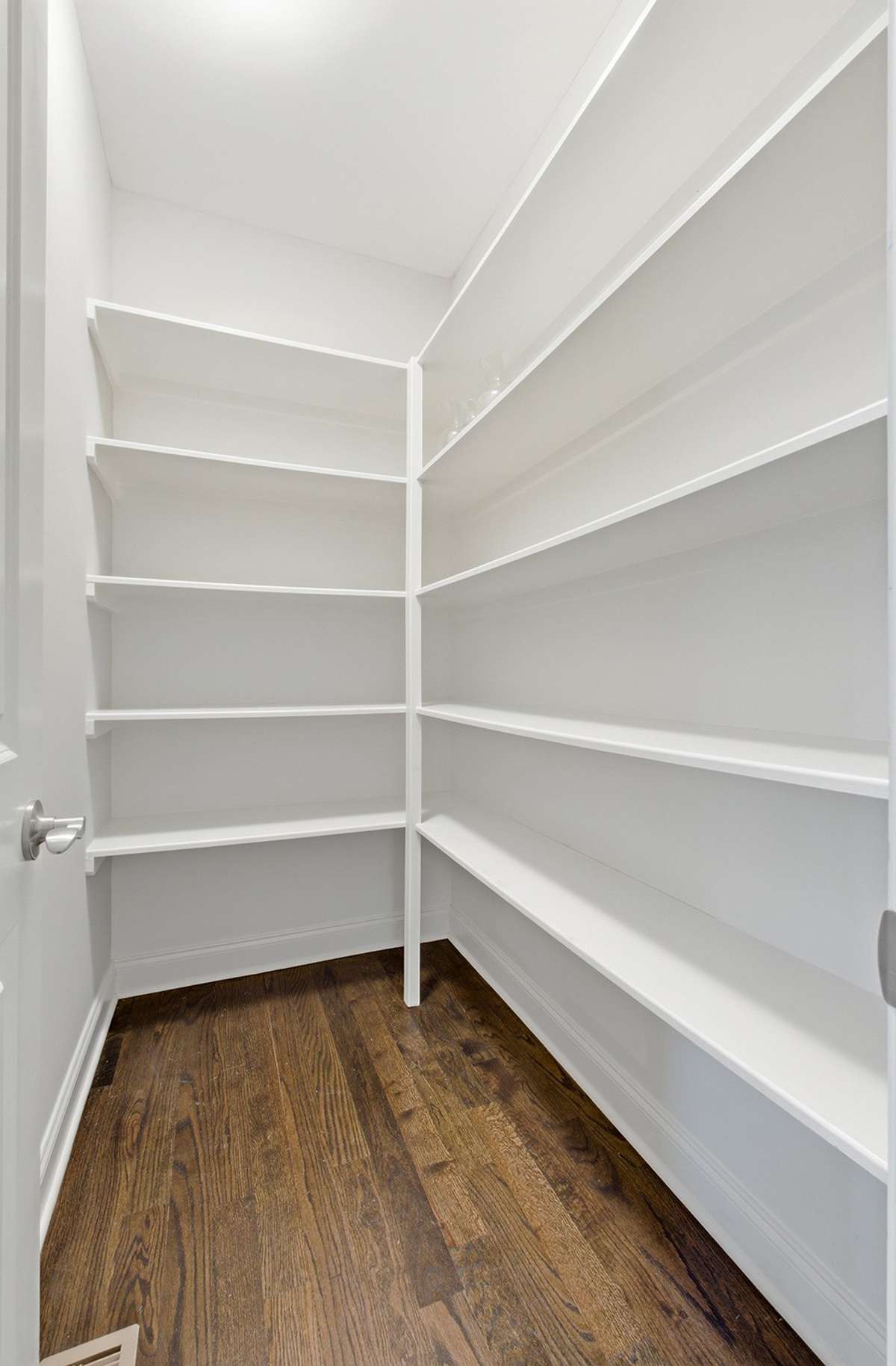 Large walk-in pantry!
