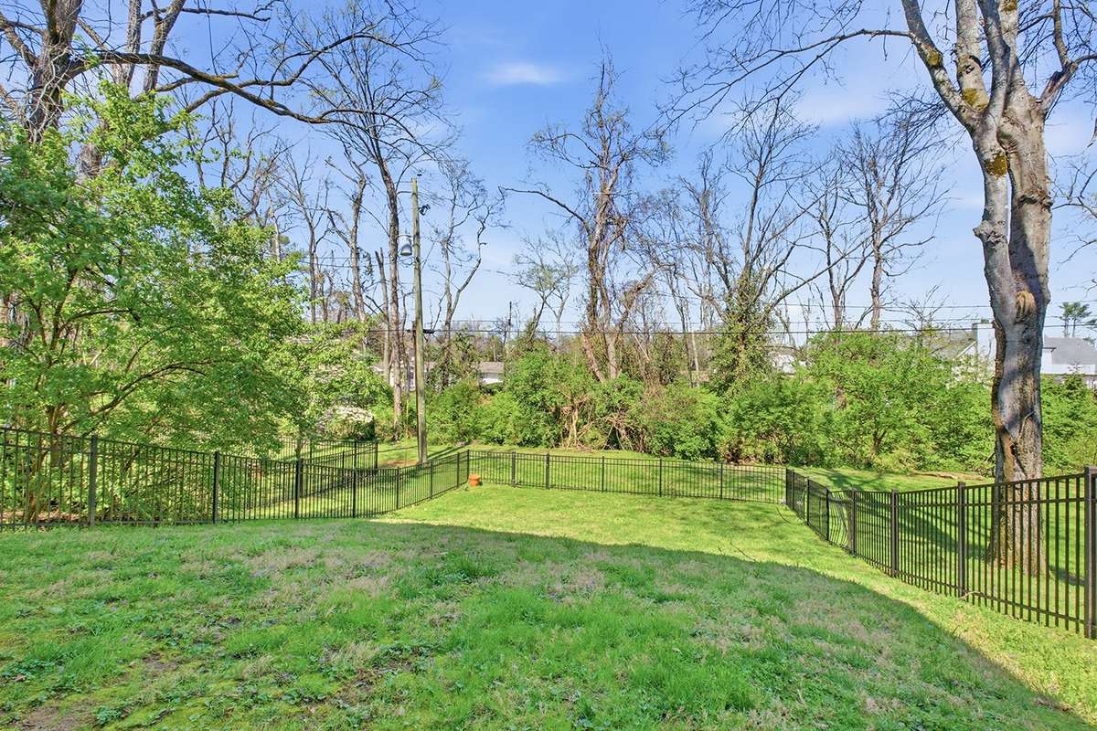 Large fenced back yard