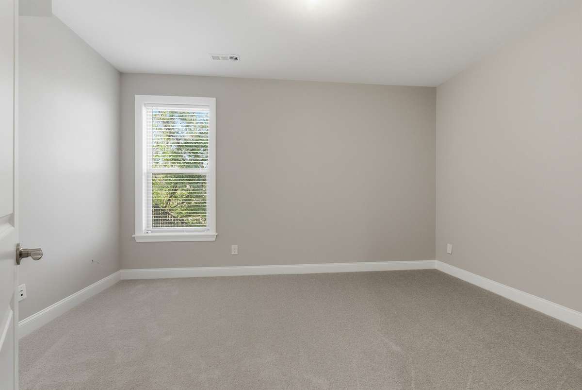 Cozy bedroom or private studio/home gym/office/etc