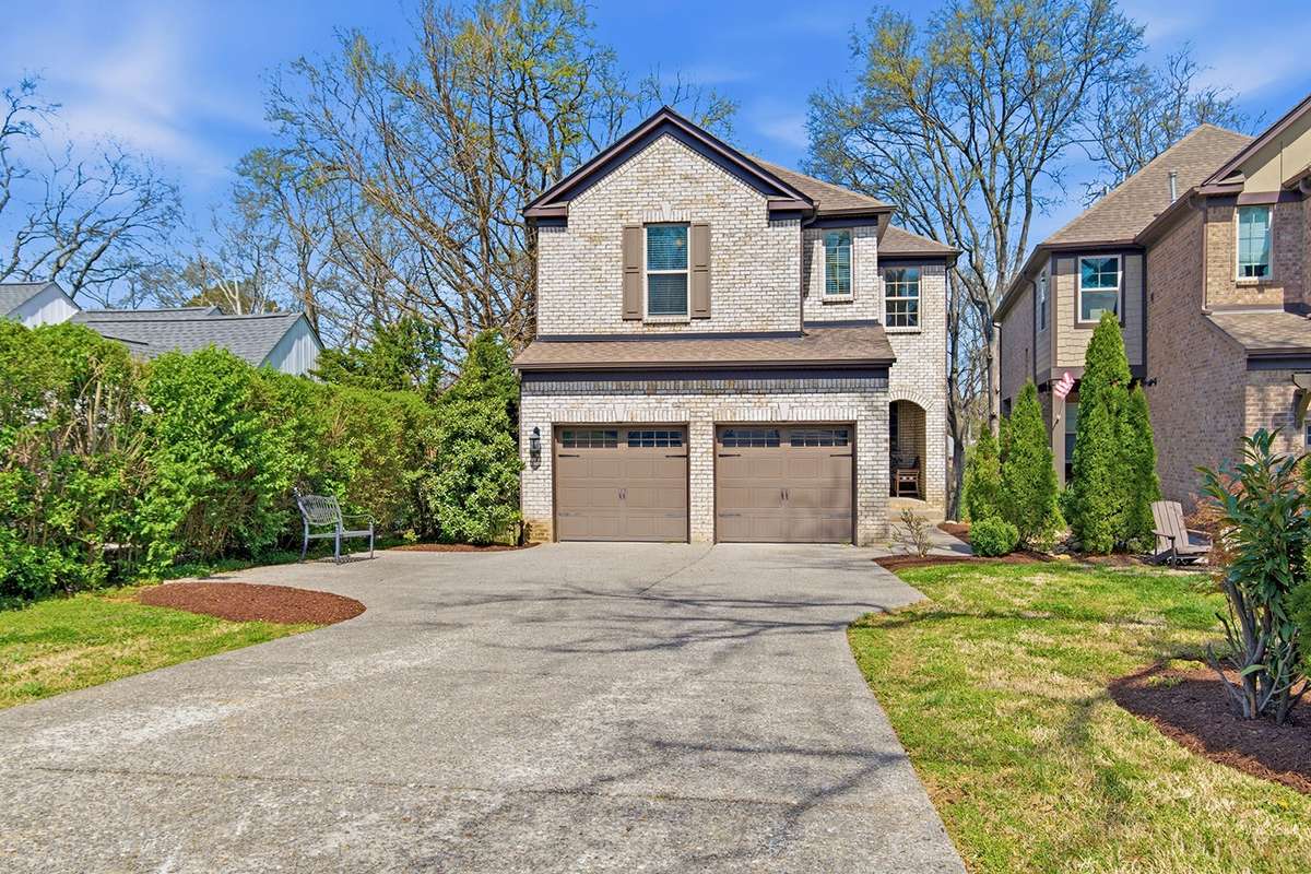 Welcome to 138 Haverford Drive!