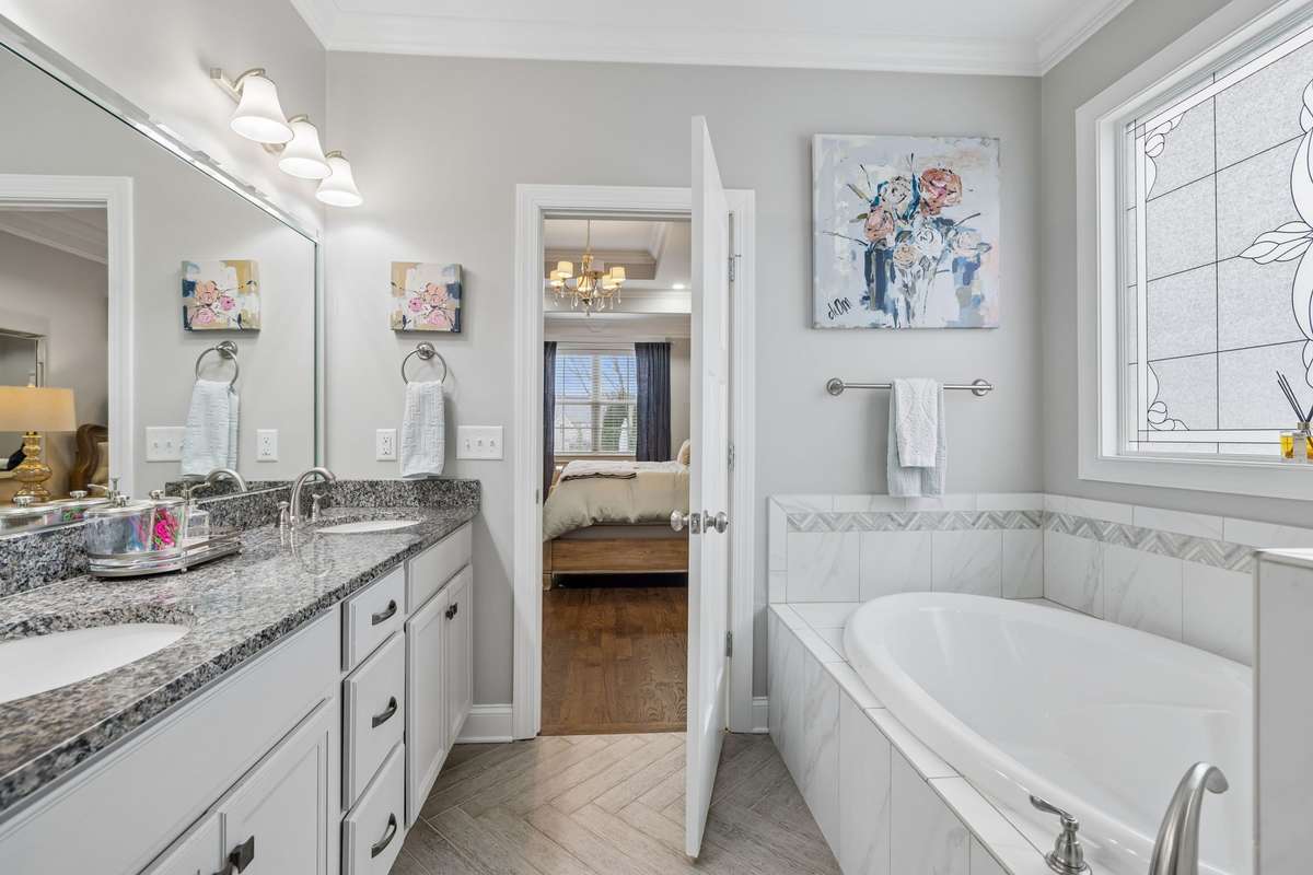 A space to refresh and unwind at the start and end of each day.