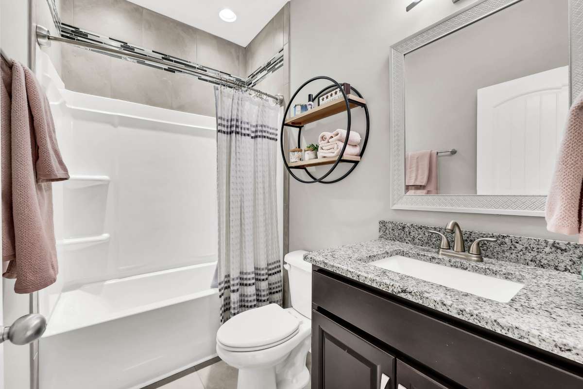 Full Bathroom #2, Main Level
