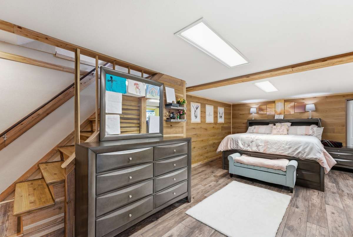 The principal bedroom suite