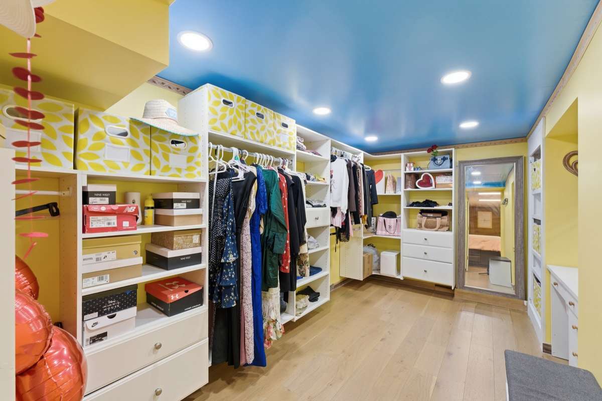 Large walking closet
