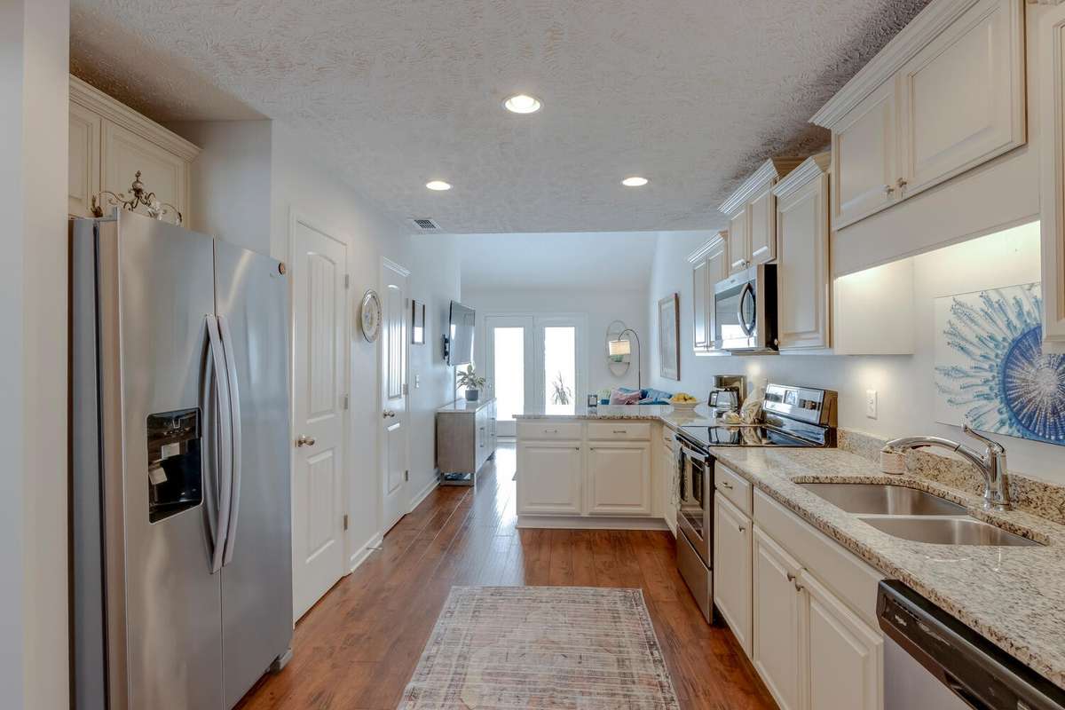 You're not sacrificing any space with this intelligent design.
