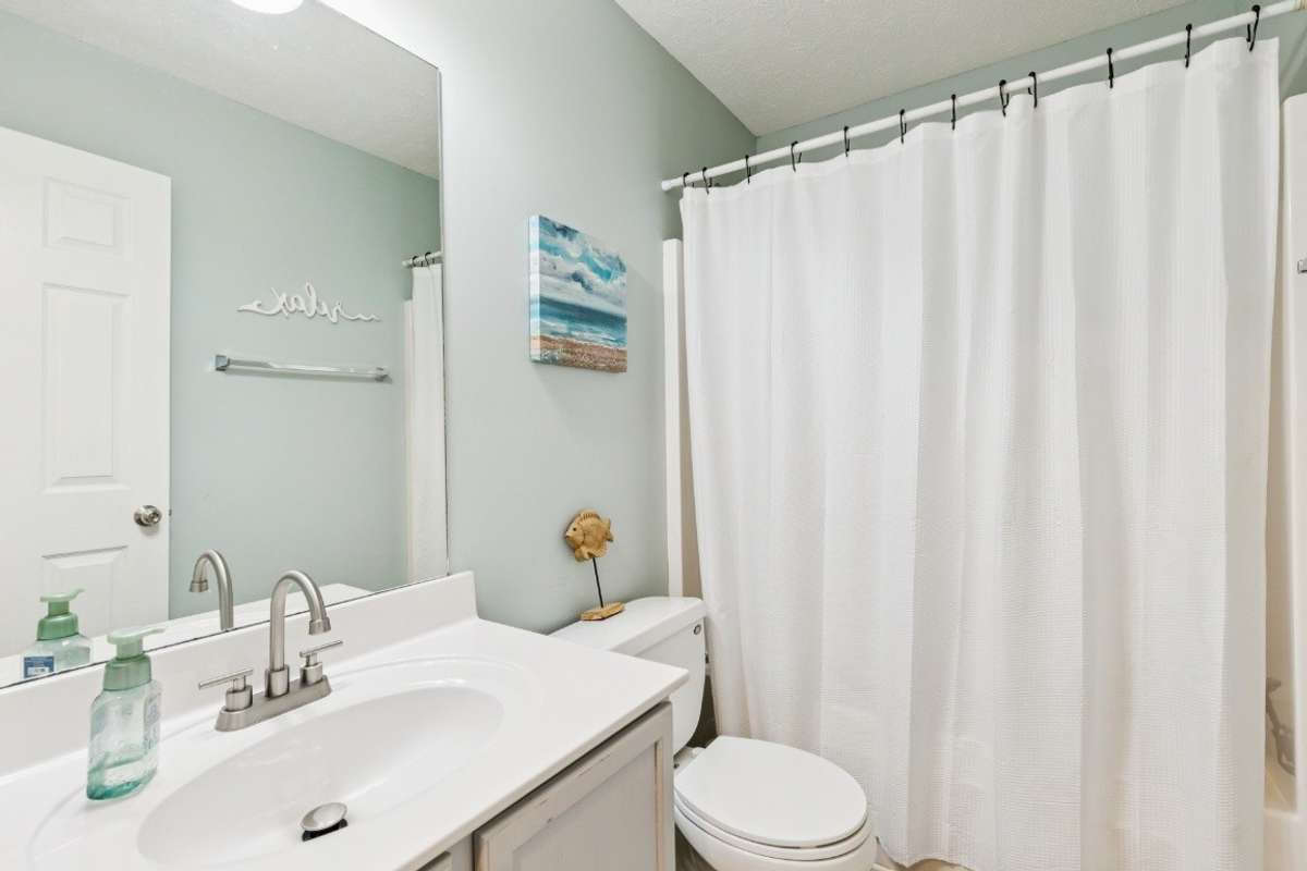 Downstairs full bath 2