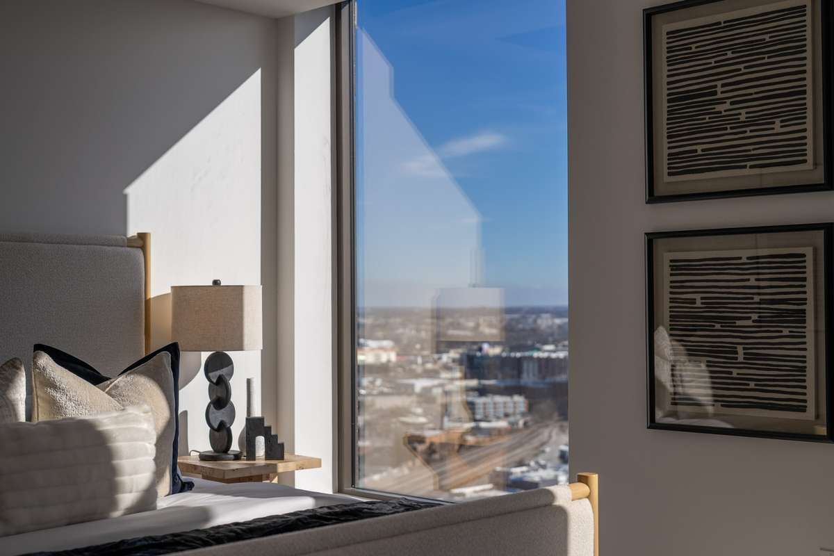 Same floorplan, floor 23