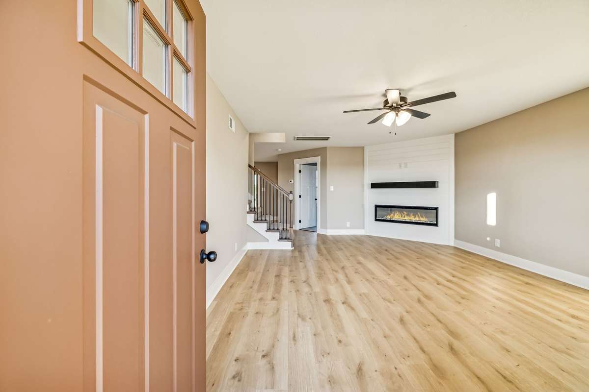 Sample pictures from a previous build showing the Olivia Floor Plan. Materials and colors are subject to change without notice.