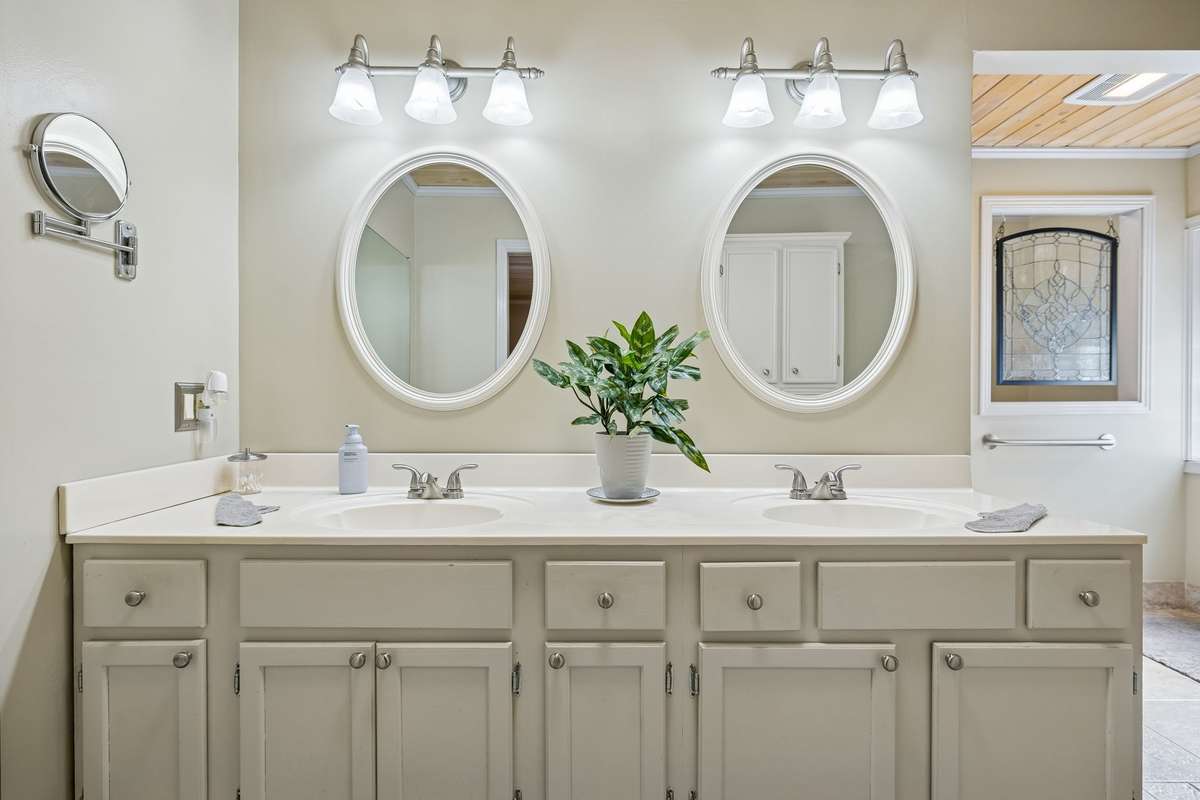 Owner’s bath with dual sinks and generous counter space for everyday convenience! 1372 Short Mountain Rd, McMinnville, TN 37110