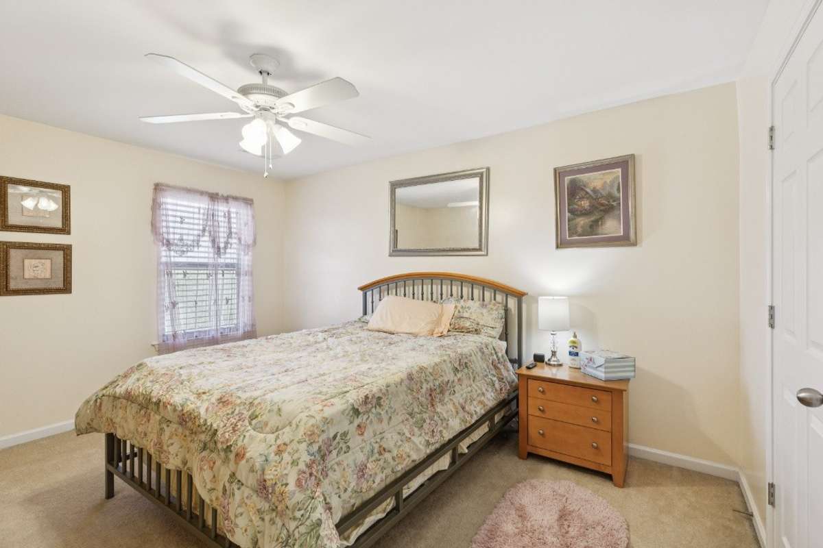 Bedroom up with large closet