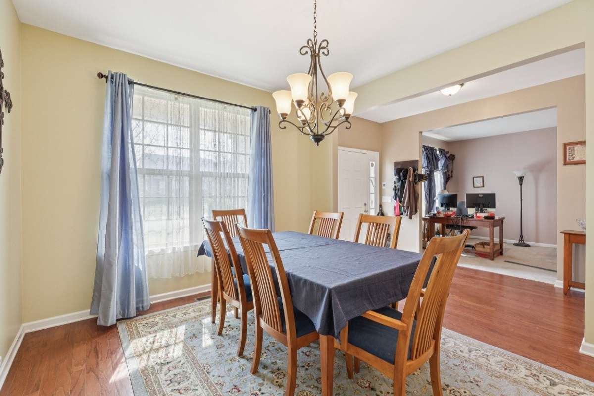 Separate dining room off kitchen