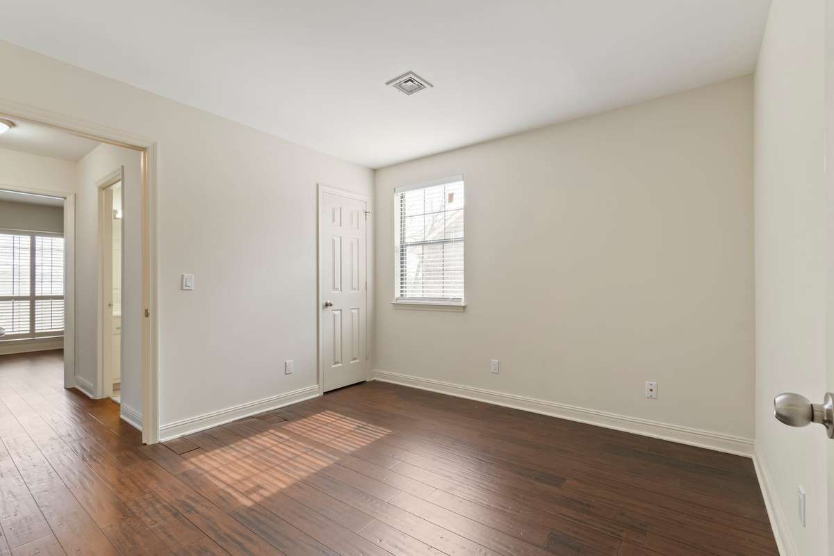 2nd Secondary bedroom with view to bath and front bedroom