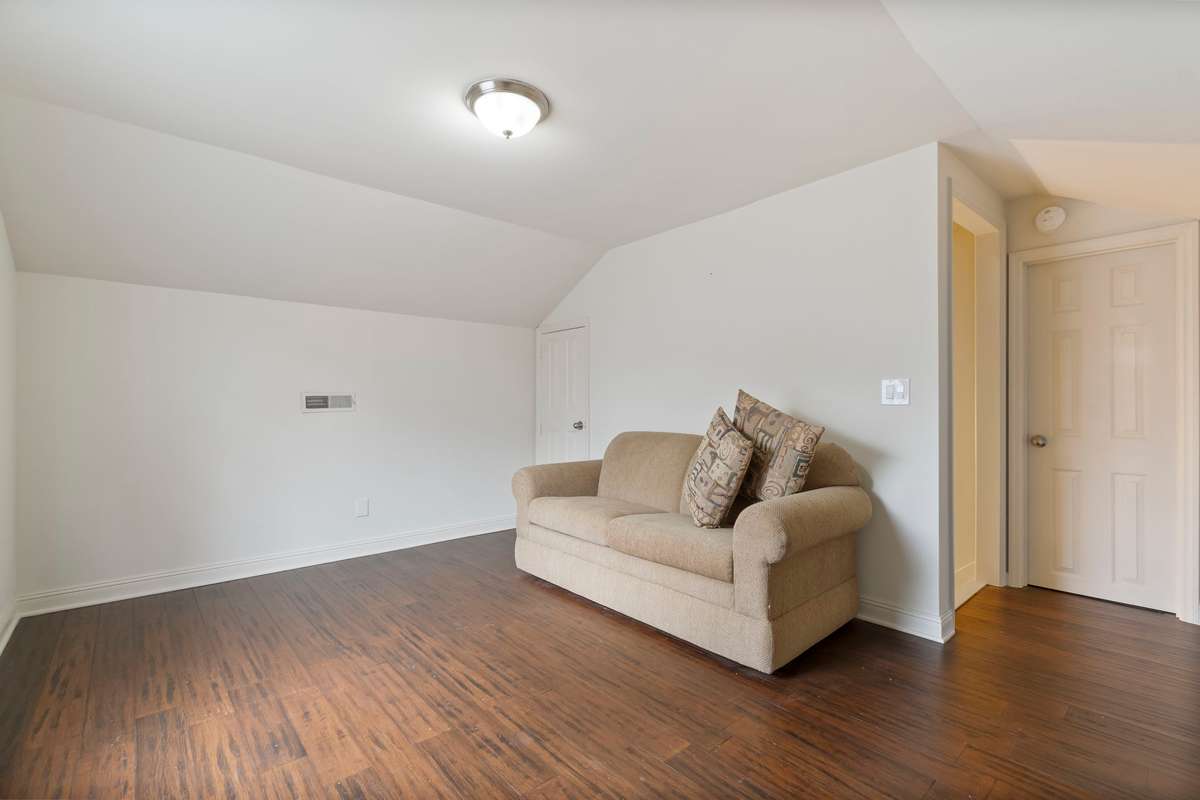 Sofa can remain in this bonus or hobby room.