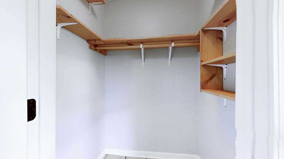 Laundry Room Closet