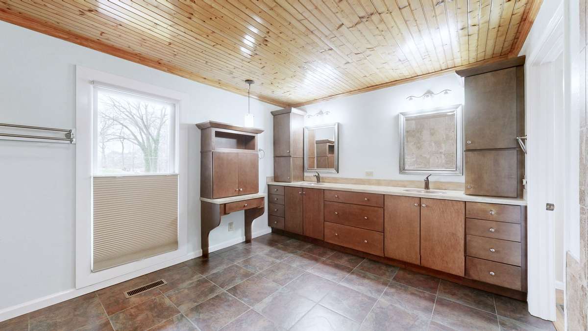 Primary Vanity