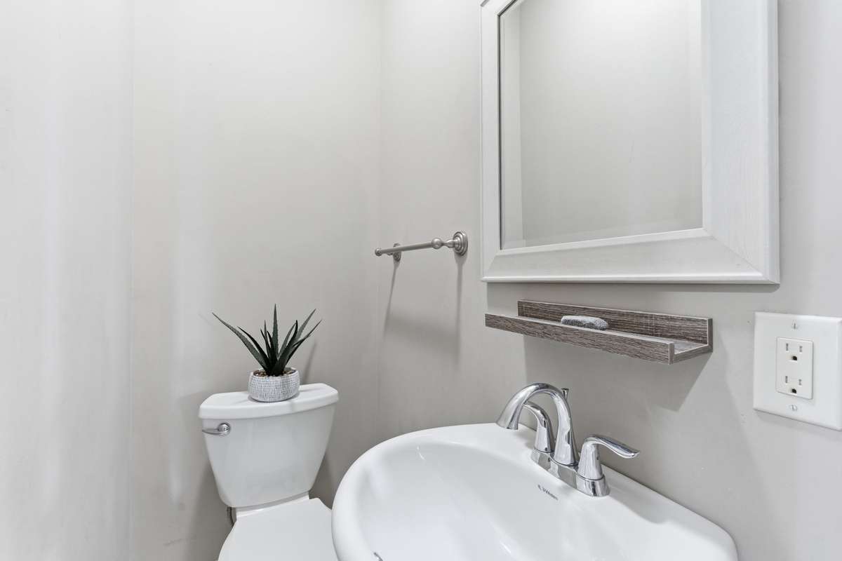 Downstairs half-bathroom