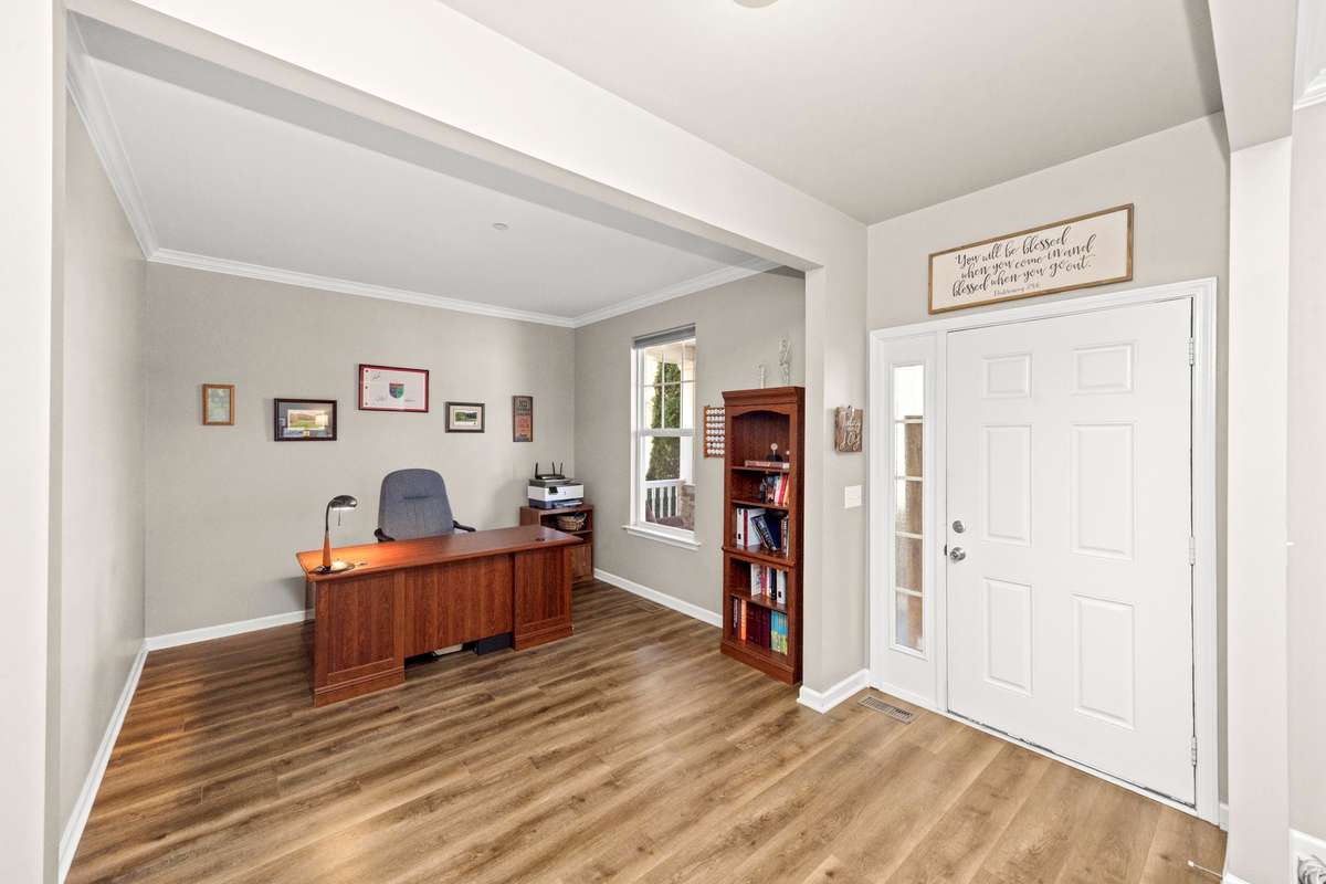 Second front room used as an office space