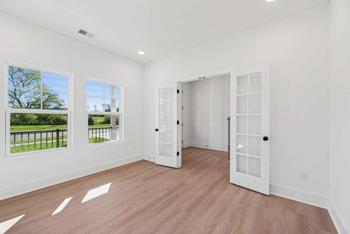 Photos are of a previously built floorplan. Exterior, structural and design options to be chosen during the design appointment after contract.