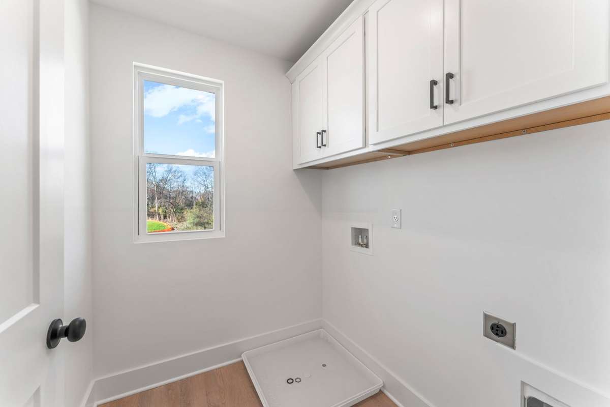Photos are of a previously built floorplan. Exterior, structural and design options to be chosen during the design appointment after contract.