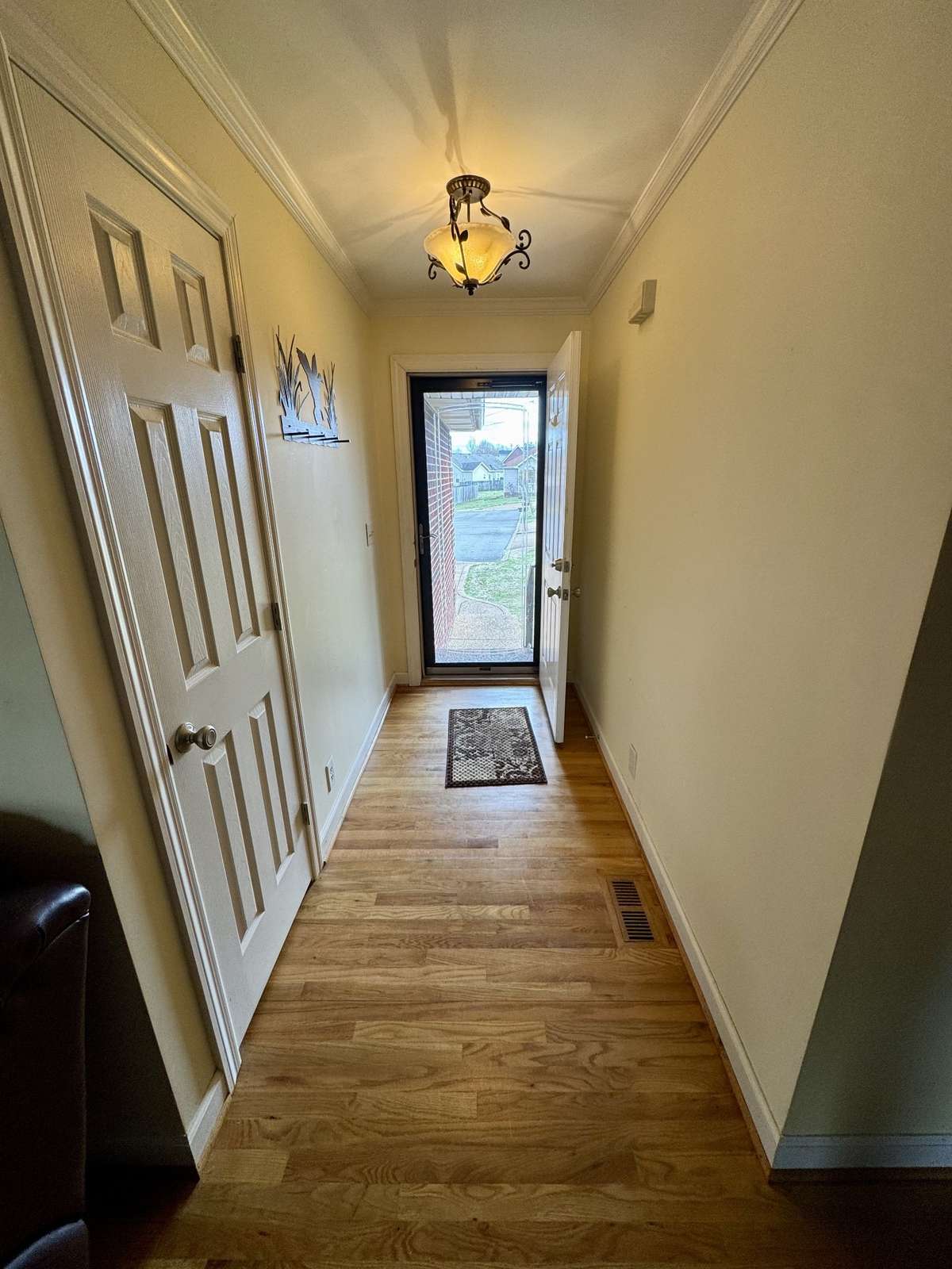 Entry Foyer