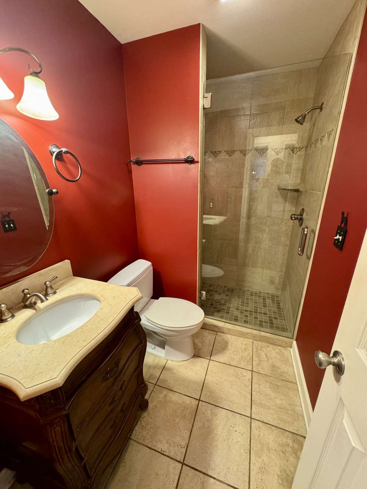 2nd Full Bathroom