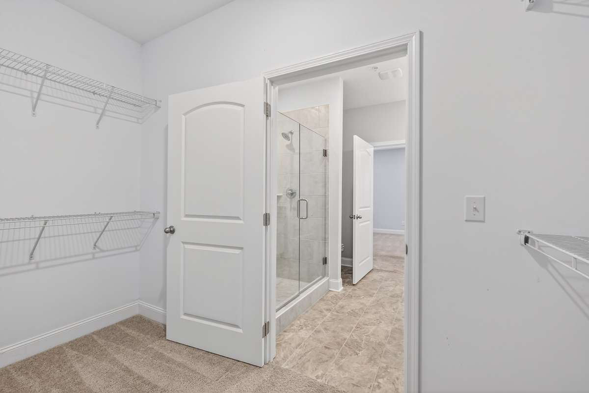 Lots of space in closet area