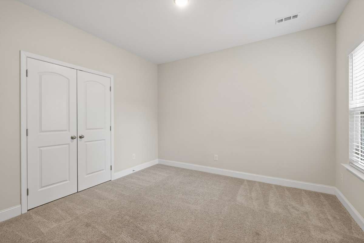 Guest bedroom