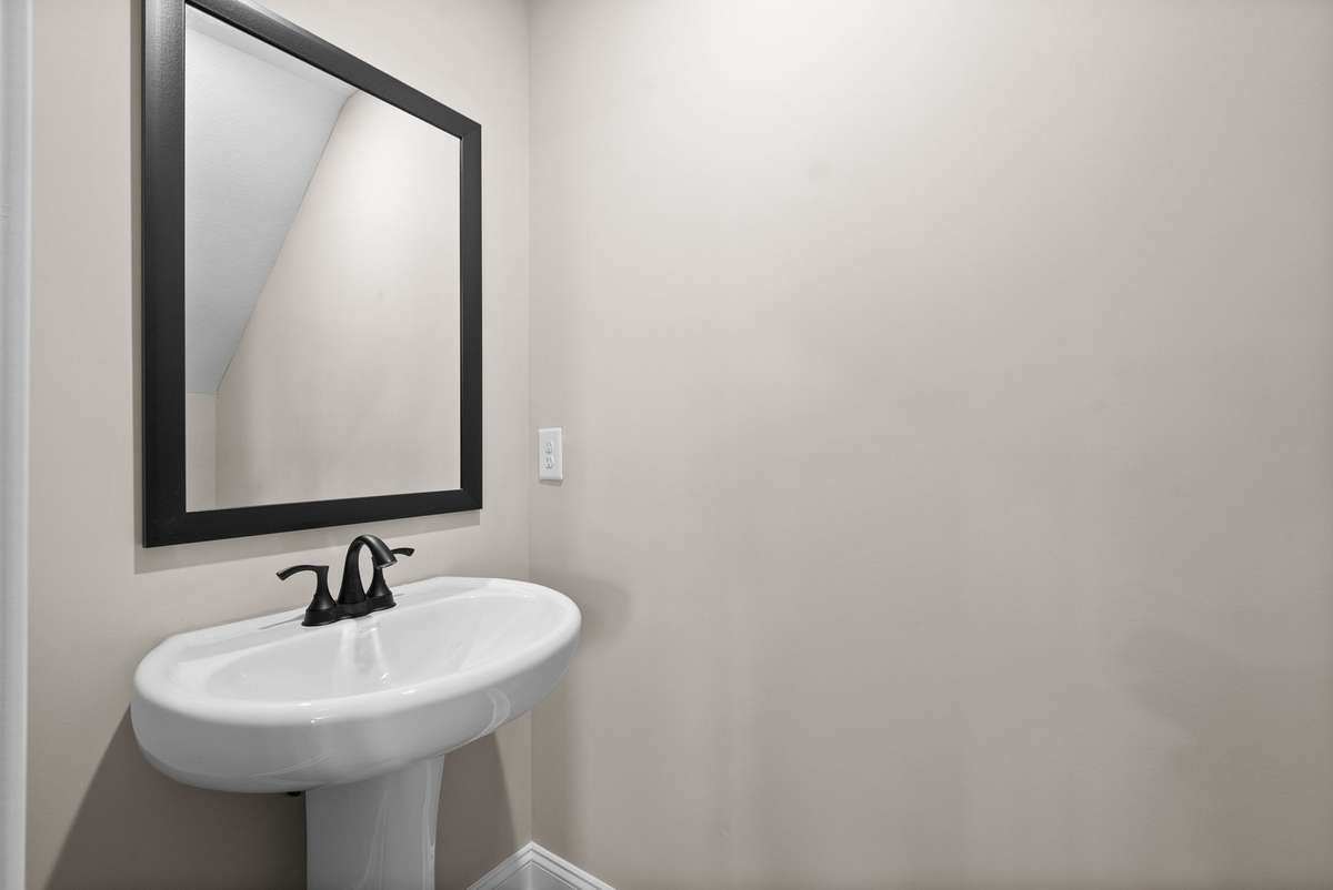 SAMPLE PHOTO- Colors/ finishes may vary