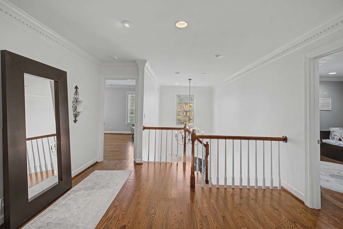 Upstairs landing.