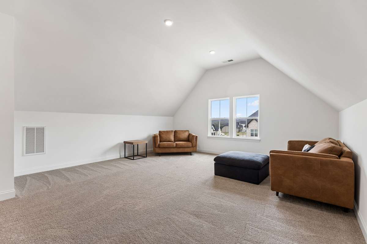 Bonus Room (Second Floor)
