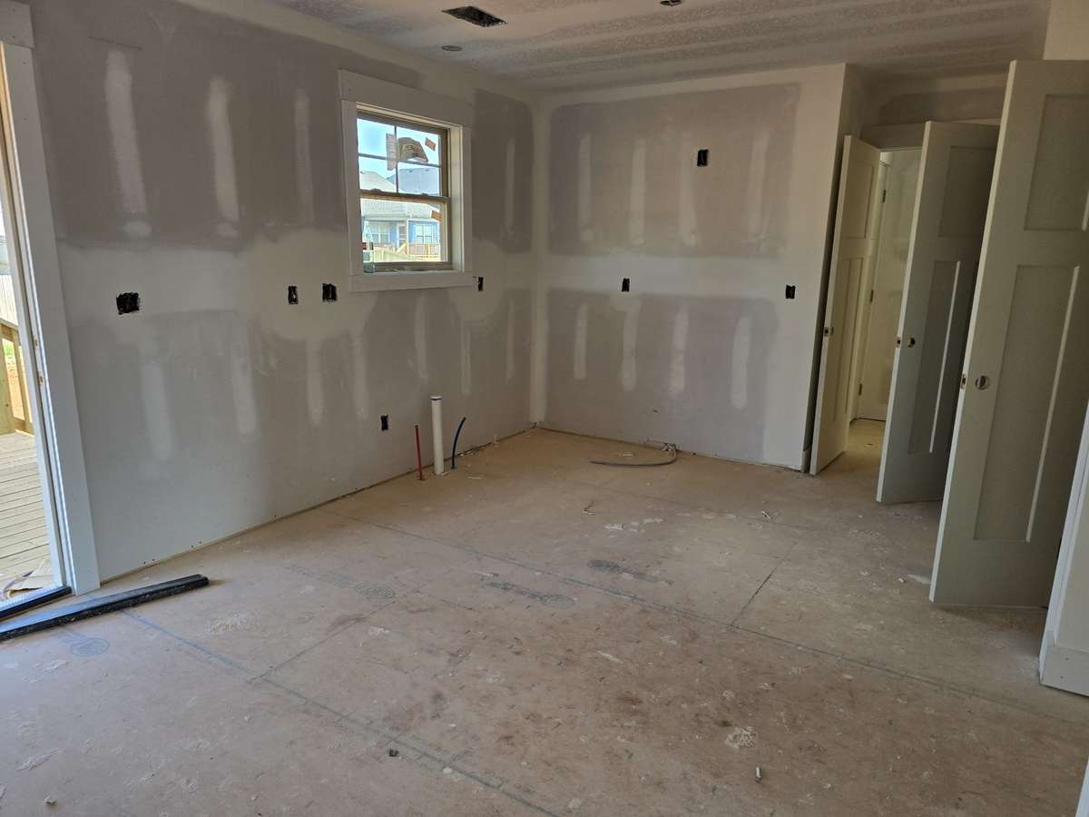 Progress photo taken 22 April 22