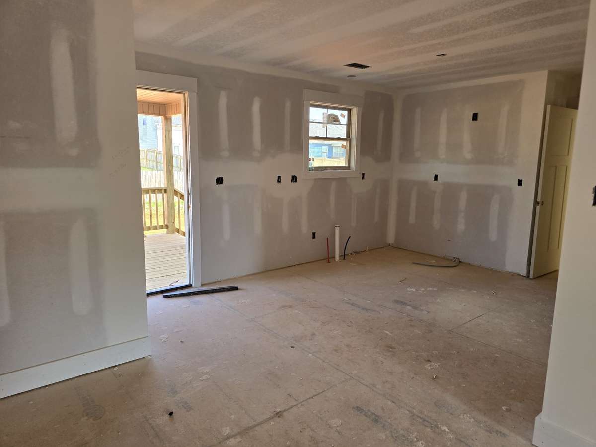 Progress photo taken 22 April 22