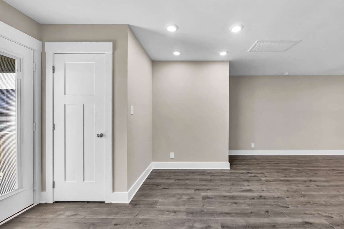 Example photo of a recently completed Baker floor plan. Colors, selections, and finishes may vary based on availability.