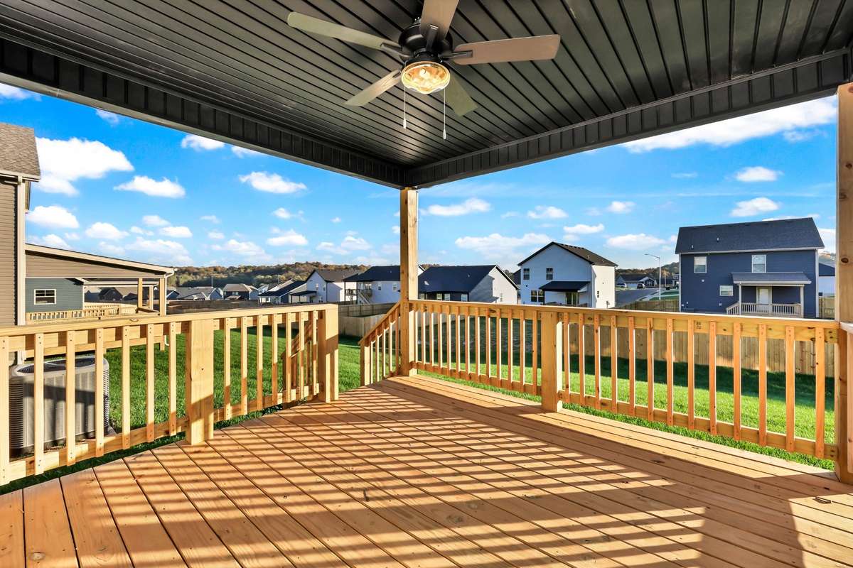 Example photo of a recently completed Baker floor plan. Colors, selections, and finishes may vary based on availability.