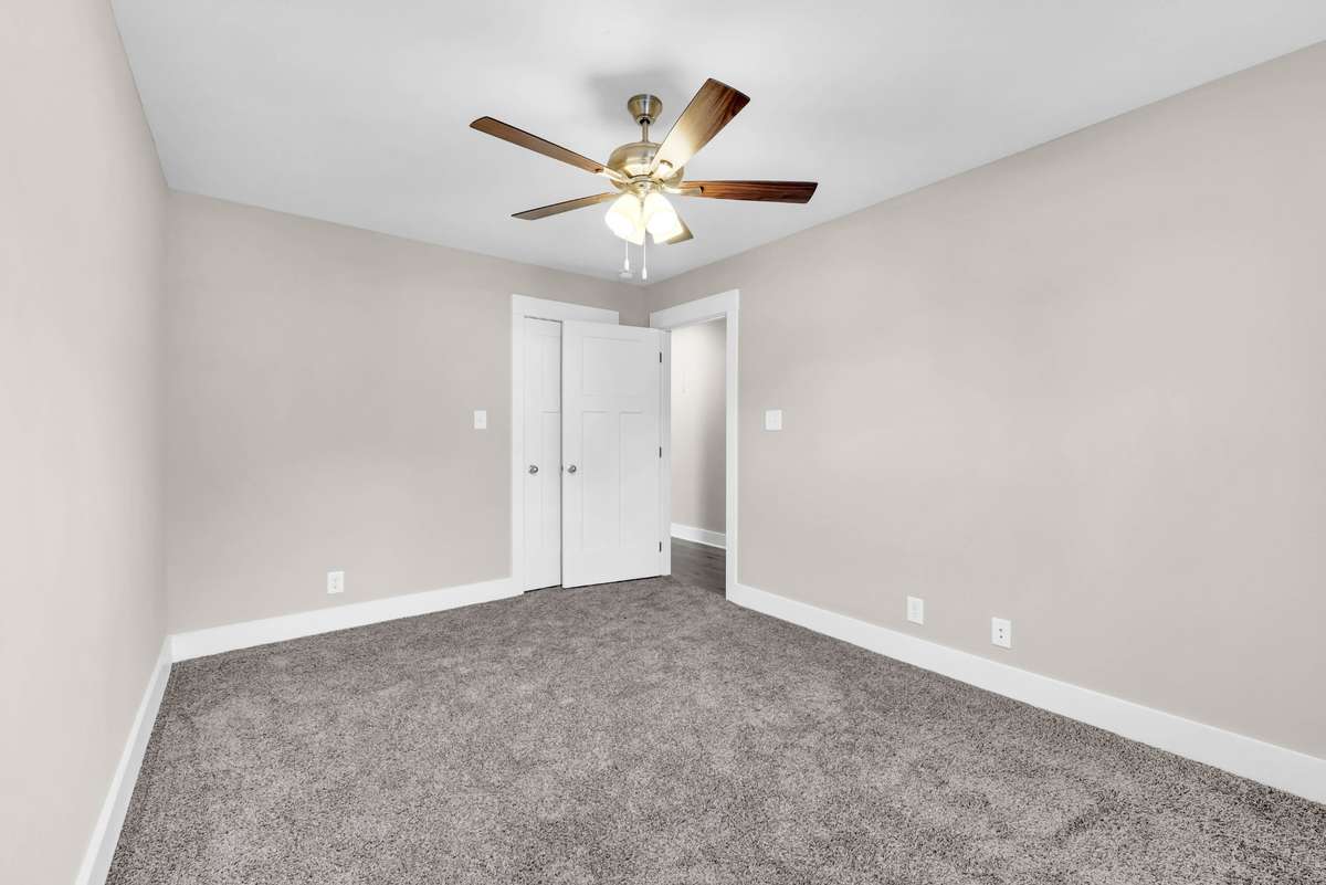 Example photo of a recently completed Baker floor plan. Colors, selections, and finishes may vary based on availability.