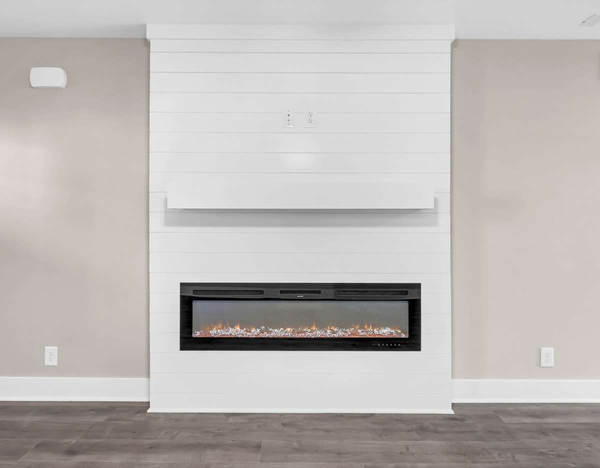 Example photo of a recently completed Baker floor plan. Colors, selections, and finishes may vary based on availability.