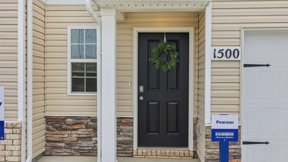 Photos of a model home, features and finishes may vary.