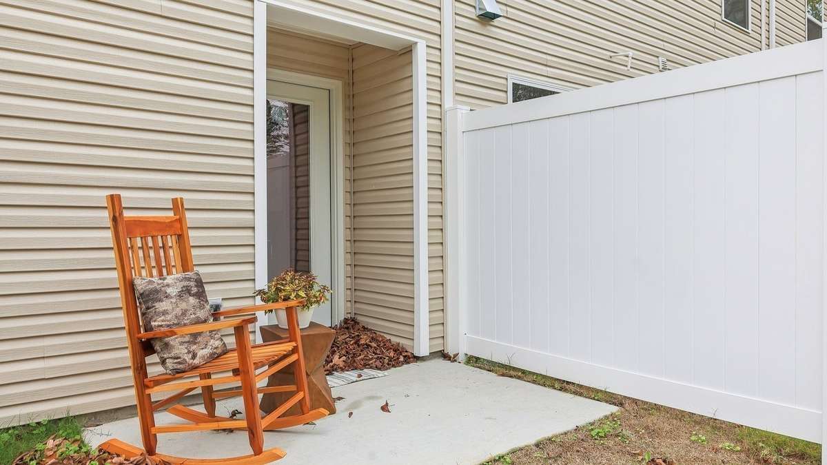 Photos of a model home, features and finishes may vary.