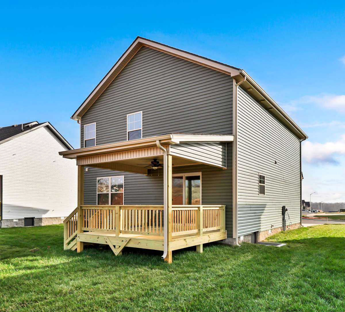 Example photo of a recently completed Brittany floor plan. Colors, selections, and finishes may vary based on availability