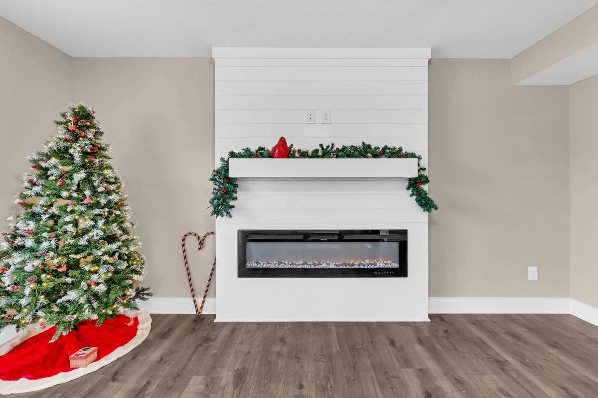 Example photo of a recently completed Brittany floor plan. Colors, selections, and finishes may vary based on availability