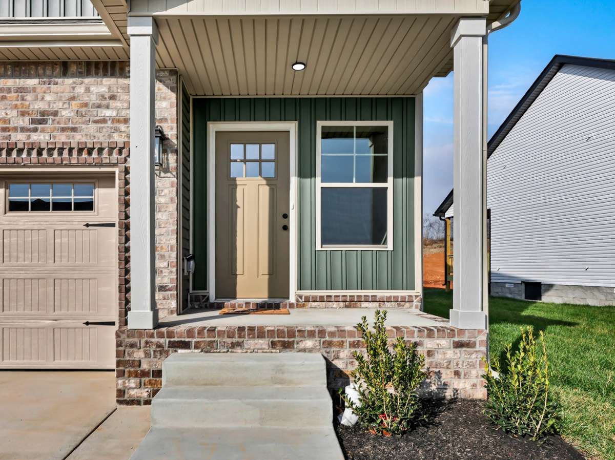 Example photo of a recently completed Brittany floor plan. Colors, selections, and finishes may vary based on availability