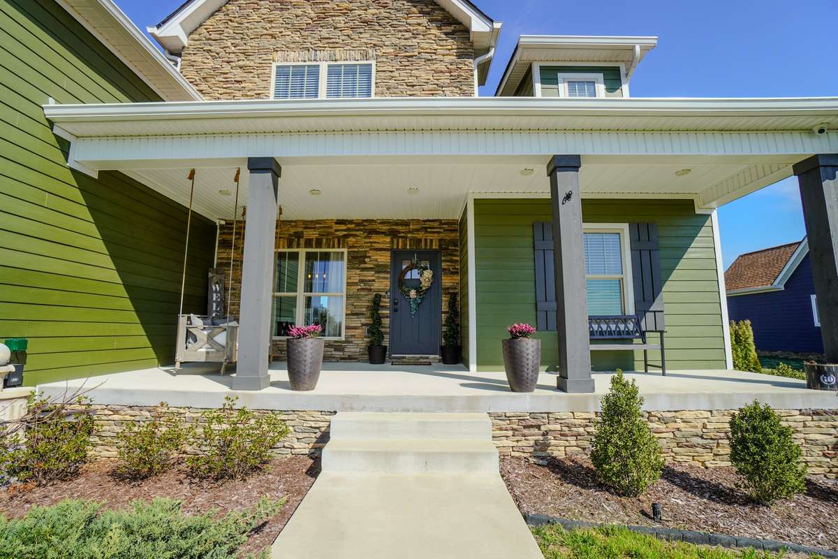 This home will welcomes you and your guest!
