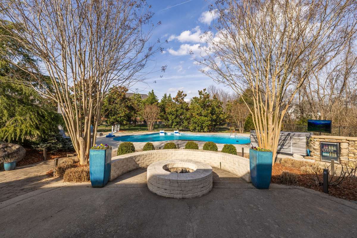 Fire pit, and in pool seating