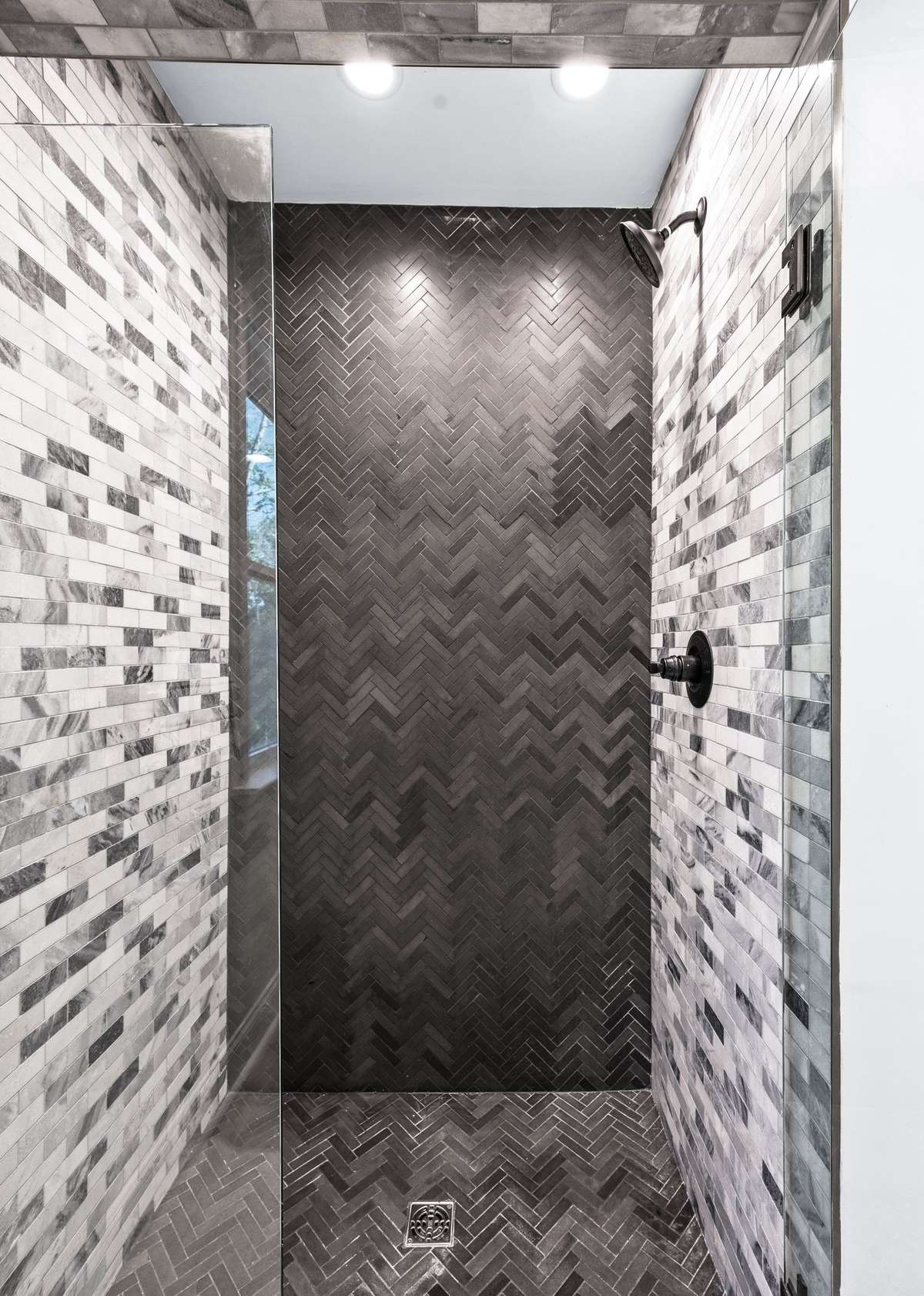 Look at this gorgeous tiled shower.
