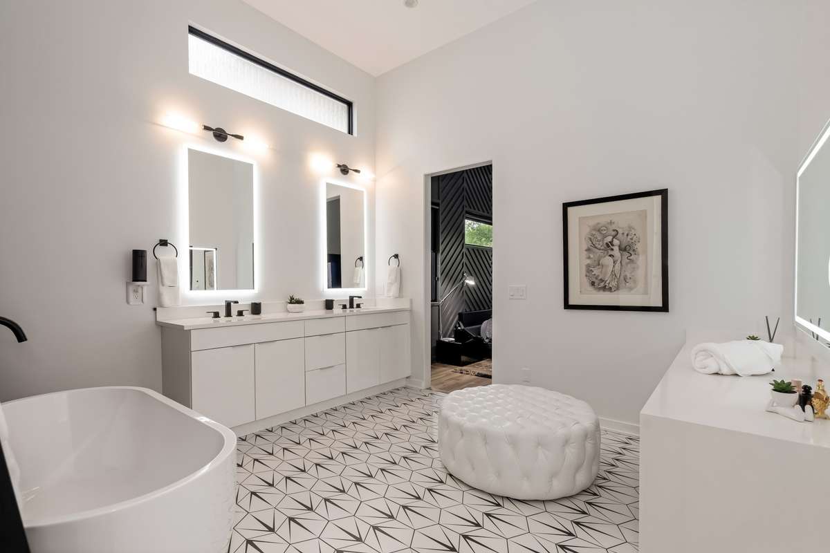 Separate make-up vanity counter plus a Durastyle bidet seat in the toilet room