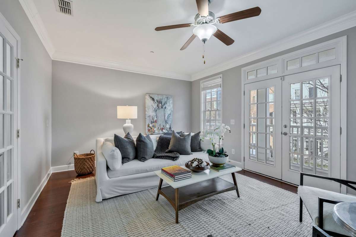 Spacious Living Area w/ Double Doors leading to Balcony