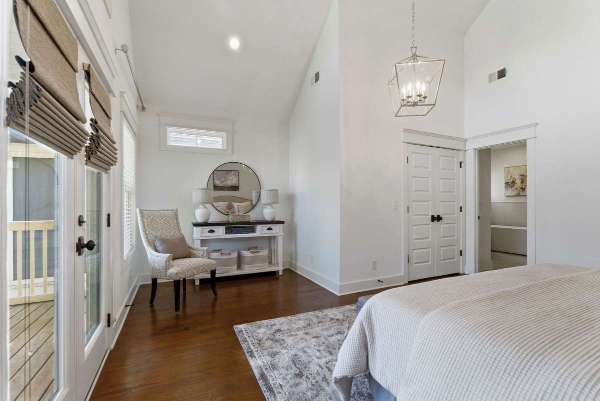 Reading nook and an abundance of extra space for lounging, working, or creating your perfect retreat in your primary bedroom.