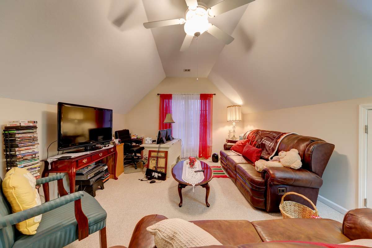 Bonus Room